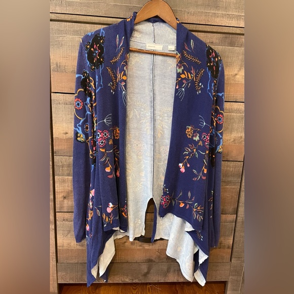 sleeping on snow Sweaters - Blue floral sleeping on snow waterfall cardigan, size S